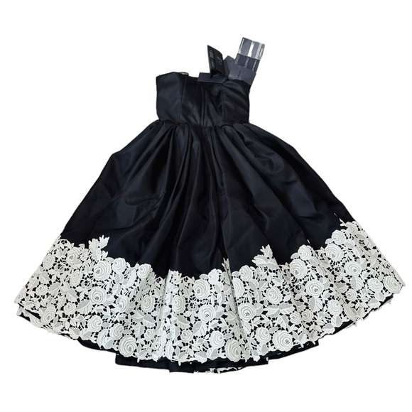 PRADA**Re-Nylon Triangle Logo Embroidery Midi Dress***Size 38 US 2***$7750 - Picture 8 of 16